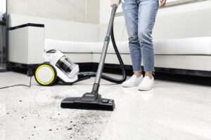 Kärcher STAUBSAUGER VC 3 0,9 L Cilindrinis dulkių siurblys Sausa 700 W Bemaišis